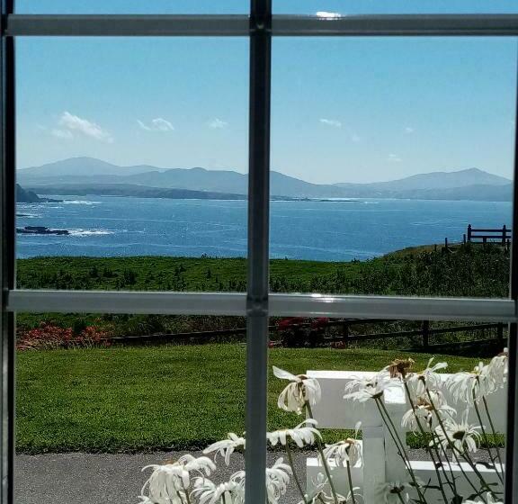 B&b The Red Door Cottage