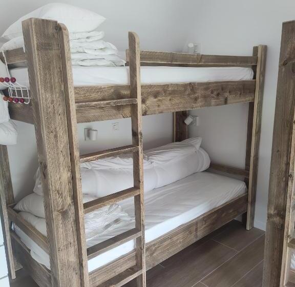 تختخواب و صبحانه Akrenbos 101