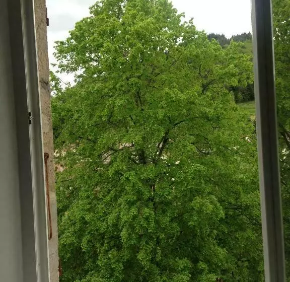 ベッドアンドブレックファースト Mariac , Chambres D Hôtes Au Tilleul 6km Du Cheylard