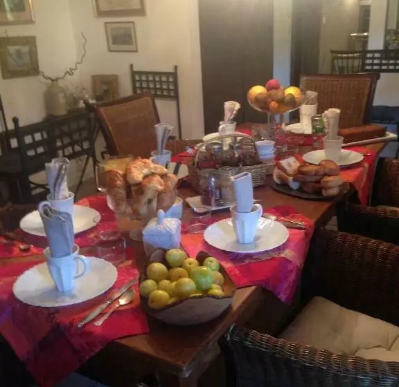 ベッドアンドブレックファースト Mariac , Chambres D Hôtes Au Tilleul 6km Du Cheylard