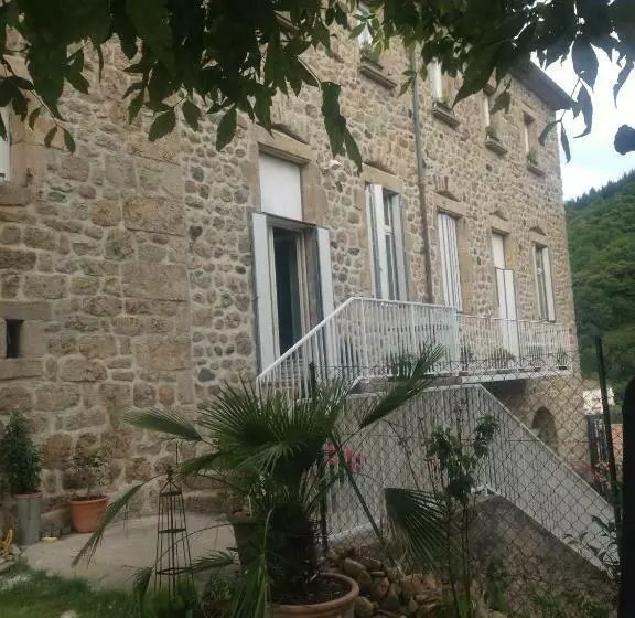 ベッドアンドブレックファースト Mariac , Chambres D Hôtes Au Tilleul 6km Du Cheylard