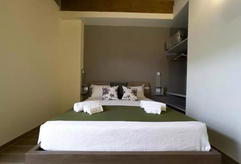 ベッドアンドブレックファースト Baita Pavò