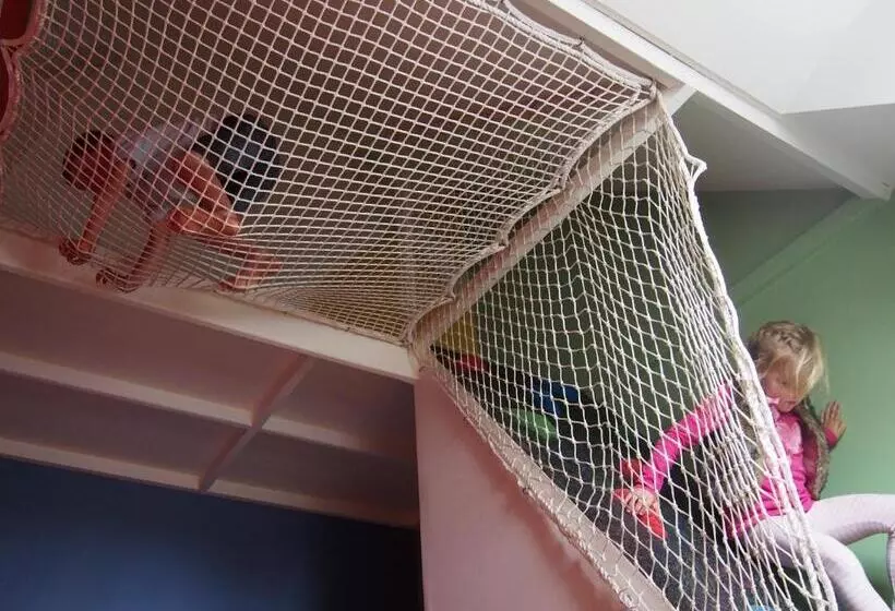 ベッドアンドブレックファースト Hortensias