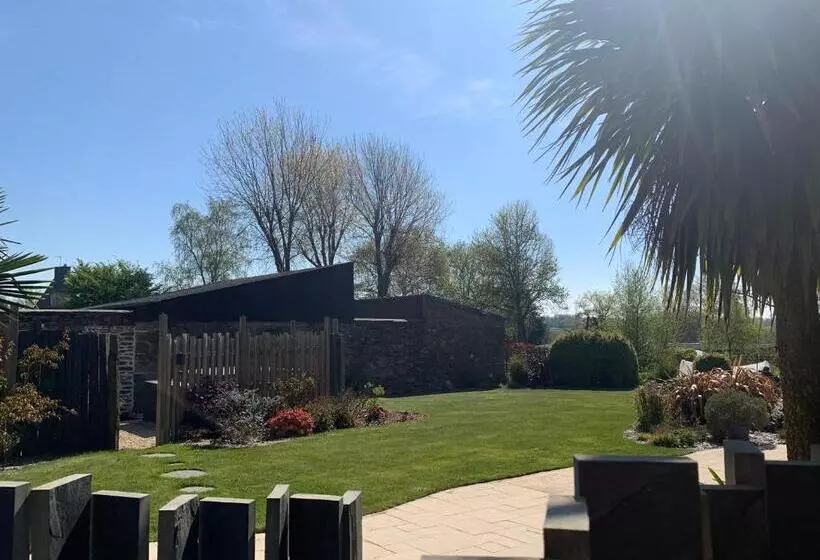 ベッドアンドブレックファースト Hortensias