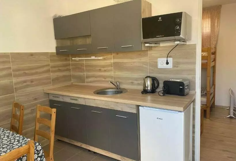 Aamiaismajoitus (B&B) La Curia Panzió