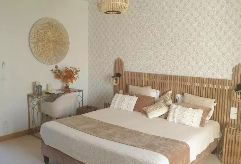 ベッドアンドブレックファースト La Maison Blanche