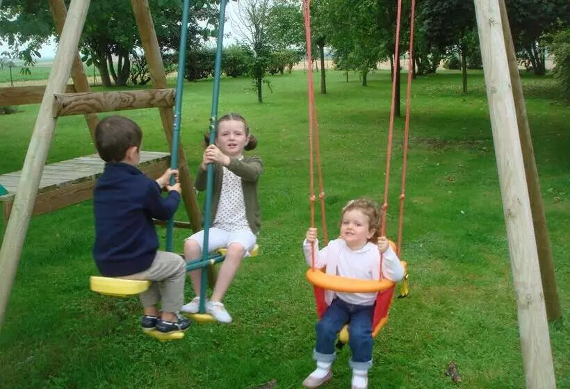 ベッドアンドブレックファースト La Maison Blanche