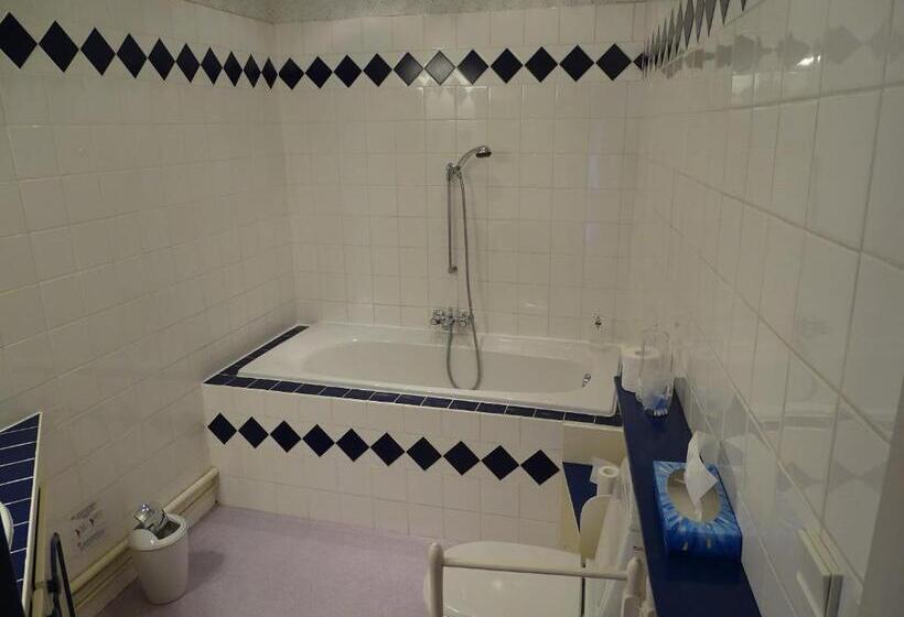 مبيت وإفطار La Maison Blanche