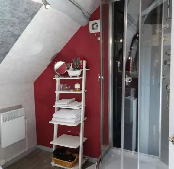 ベッドアンドブレックファースト La Roseraie Du Prieure