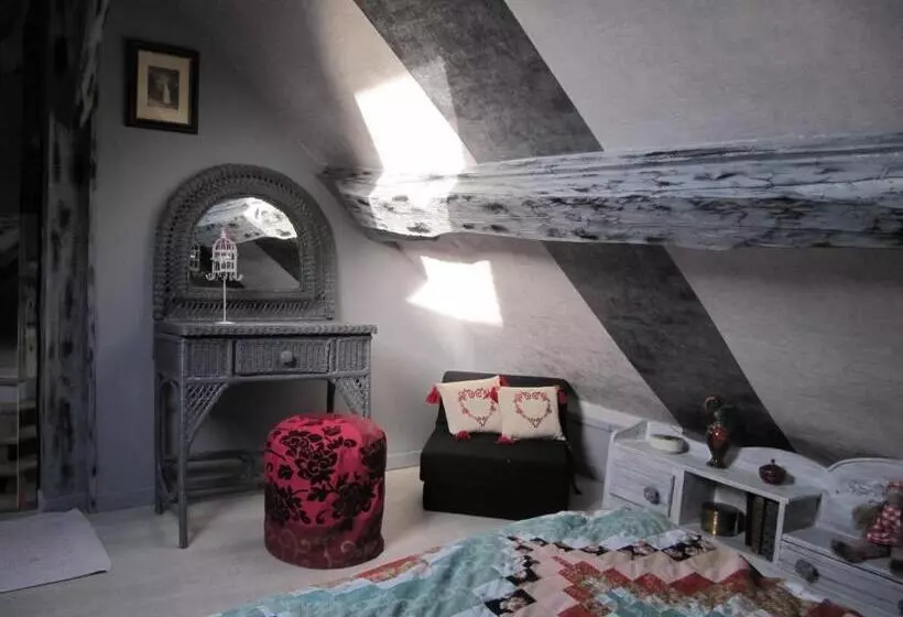 ベッドアンドブレックファースト La Roseraie Du Prieure