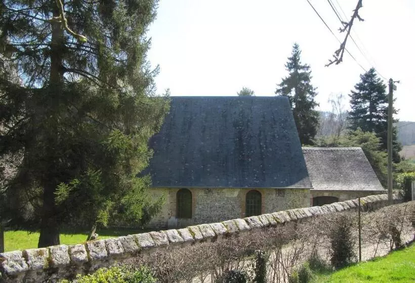 ベッドアンドブレックファースト La Roseraie Du Prieure