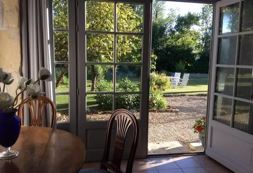 Aamiaismajoitus (B&B) Le Clos Du Plantis