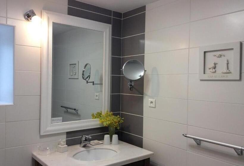 مبيت وإفطار Le Clos Du Plantis