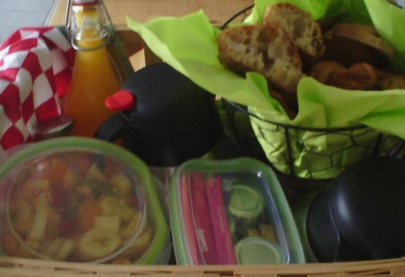 ベッドアンドブレックファースト Les Cabanes De Gros Bois