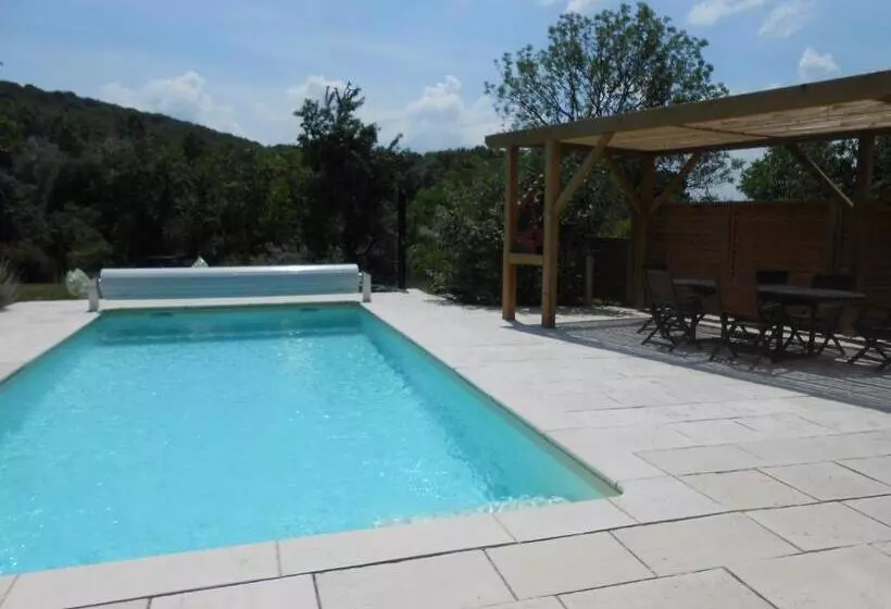 Aamiaismajoitus (B&B) Les Grands Prés