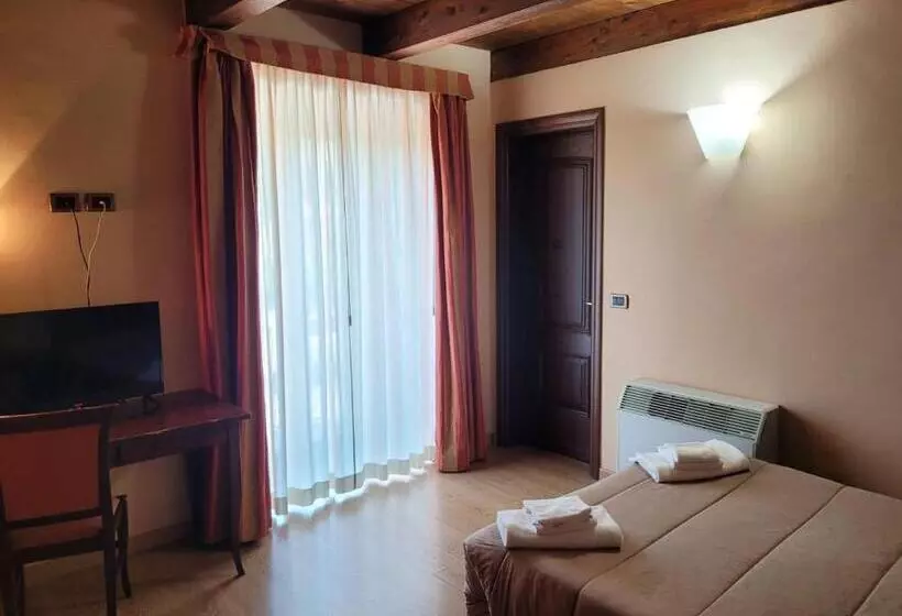 تختخواب و صبحانه Locanda San Pietro