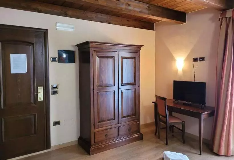 تختخواب و صبحانه Locanda San Pietro