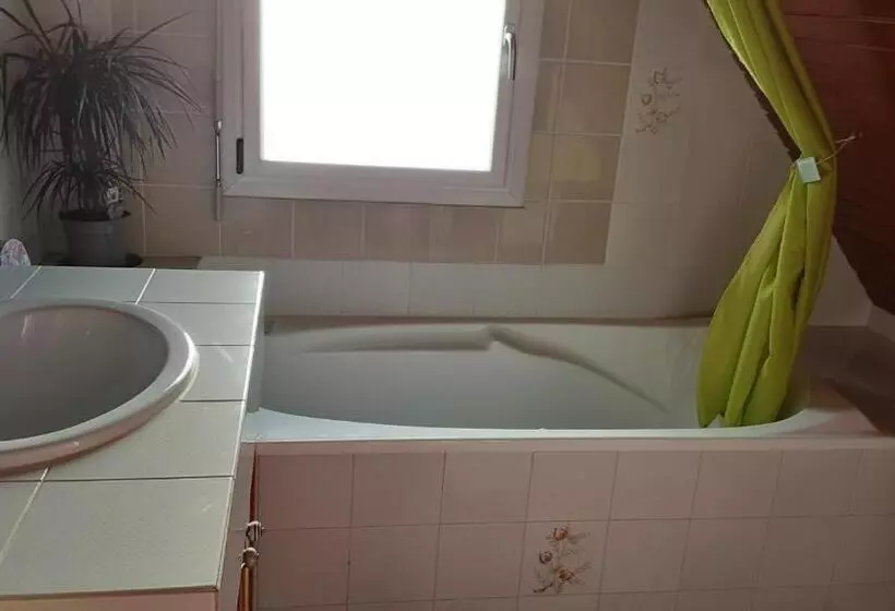 Aamiaismajoitus (B&B) Ty Eflenn