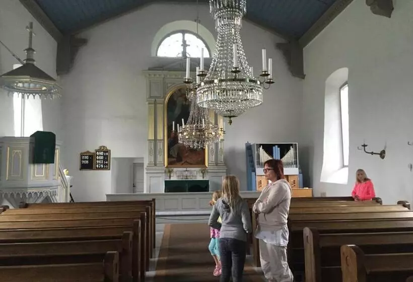 Aamiaismajoitus (B&B) Villa Högbo