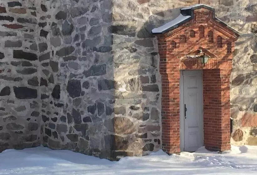 Aamiaismajoitus (B&B) Villa Högbo