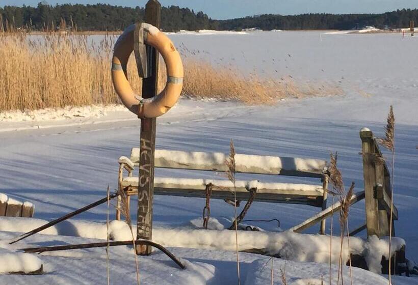 住宿加早餐 Villa Högbo