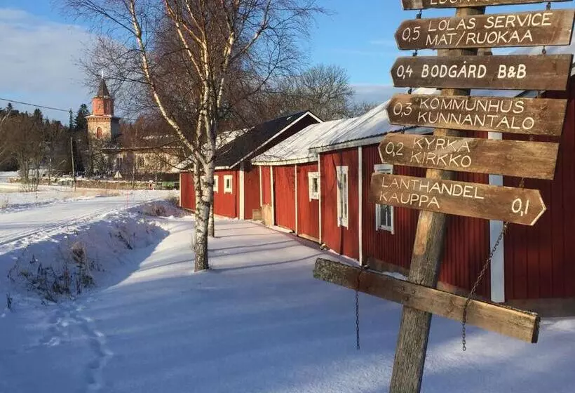 Aamiaismajoitus (B&B) Villa Högbo