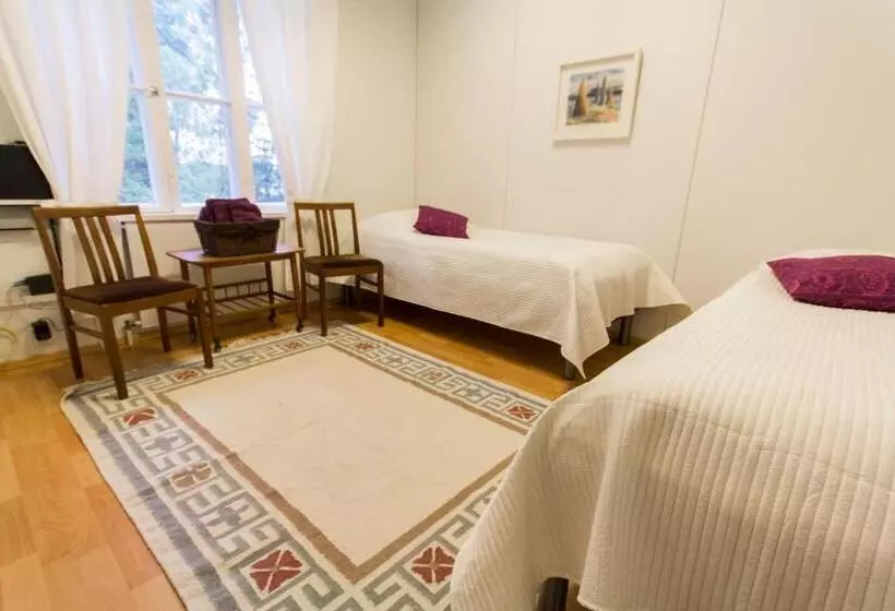 Aamiaismajoitus (B&B) Villa Högbo