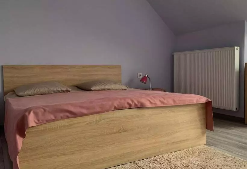 ホテル узвар