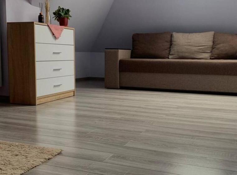 בית מלון כפרי узвар