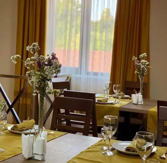 ホテル узвар