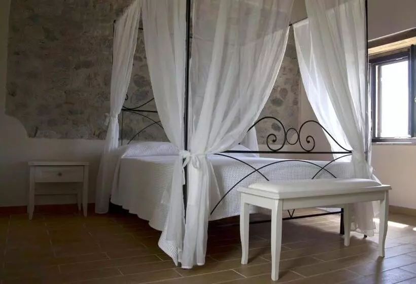 Hotelli Agriturismo  A Lanterna