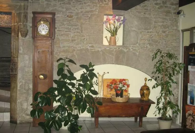 ホテル Les Deux Acacias