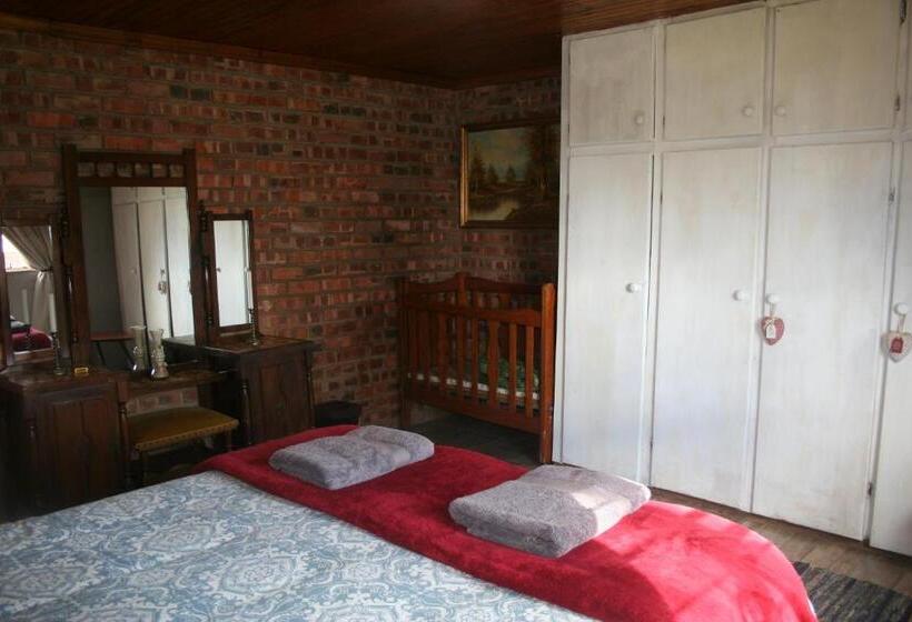 호텔 Suikerbosskuur Rondavel & Chalet