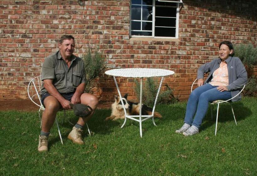 호텔 Suikerbosskuur Rondavel & Chalet