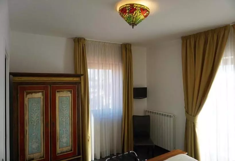 Luxury B&b Dimora Albani