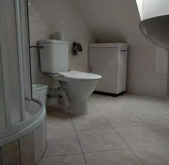 Majatalo Guest House Kaskáda