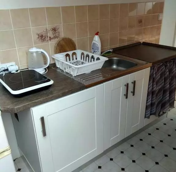 Majatalo Guest House Kaskáda