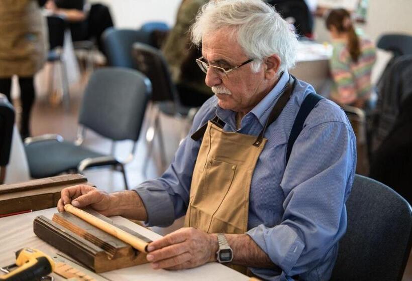 פנסיון Hatzikyprianou Museum Studio