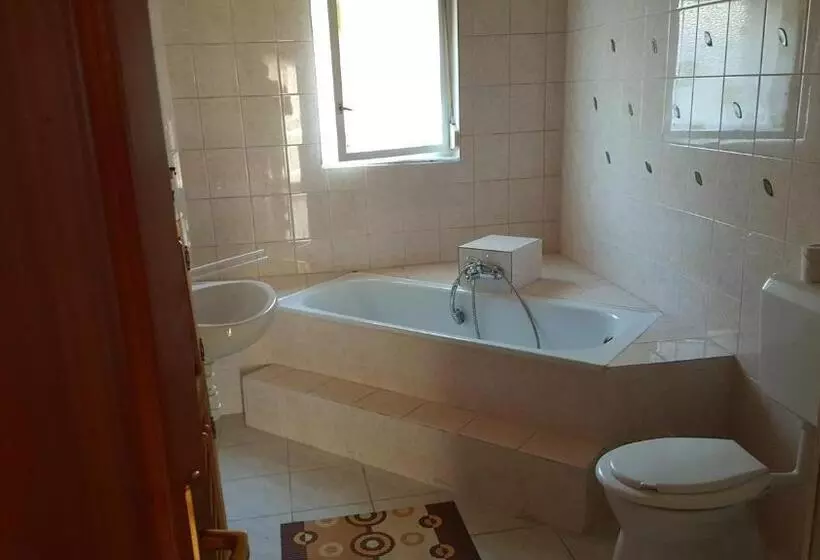 ペンション Kerka Völgyi Vendégház