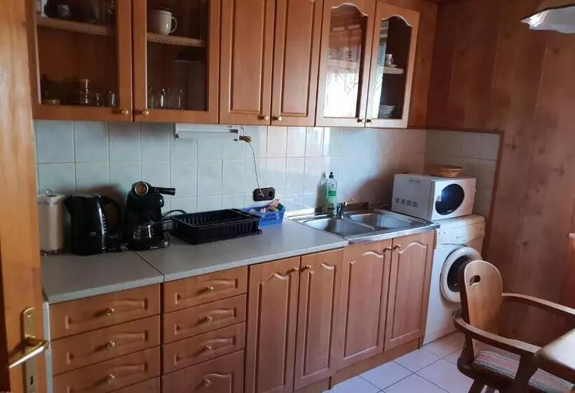 ペンション Kerka Völgyi Vendégház