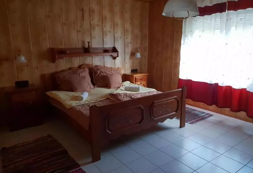 ペンション Kerka Völgyi Vendégház