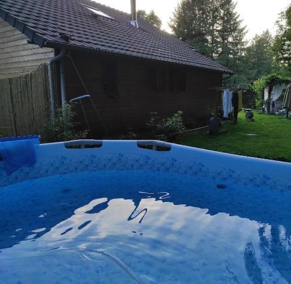 ペンション Leschambresdanne