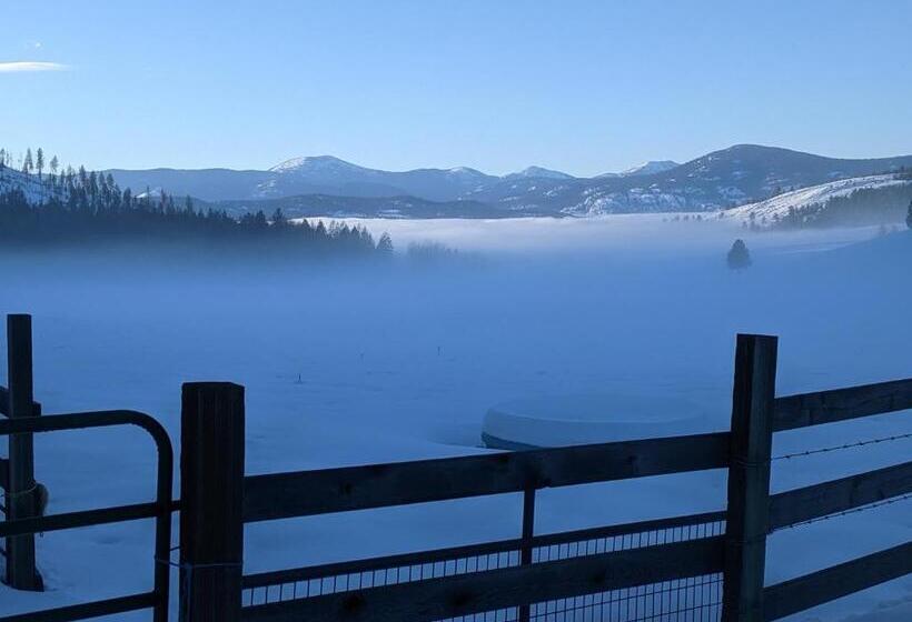 Panzió Pleasant Valley