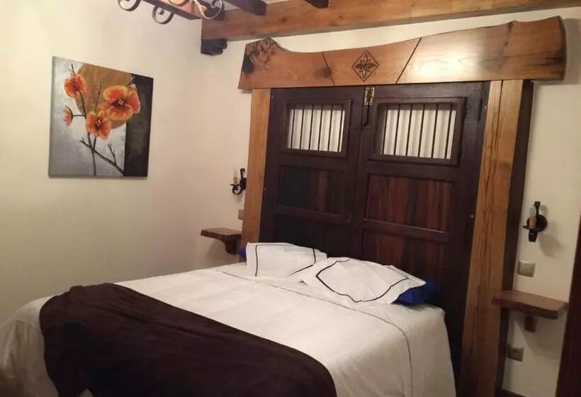 Majatalo Posada El Molino De Cadalso