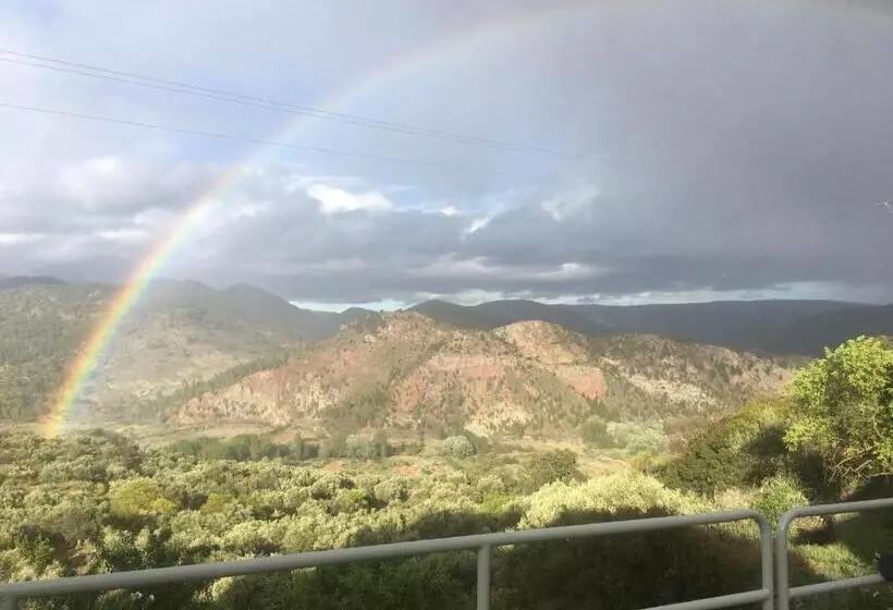 ペンション Posada Manolon