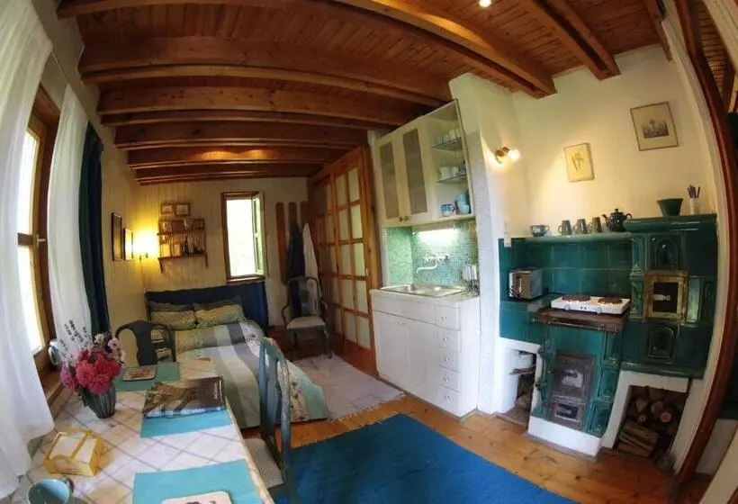 Majatalo Rosehill Cottage