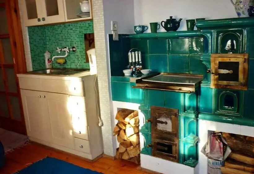 Majatalo Rosehill Cottage