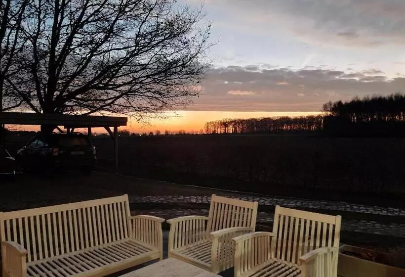 B & B Victors Hof, Met Zwemvijver In Landelijke Setting