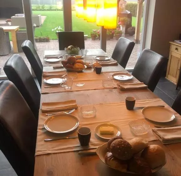 B&b  T Mjeels Pierke