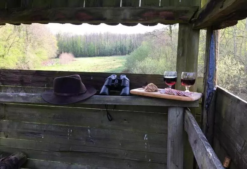 Aamiaismajoitus (B&B) Chambre Familiale élevage Girbal